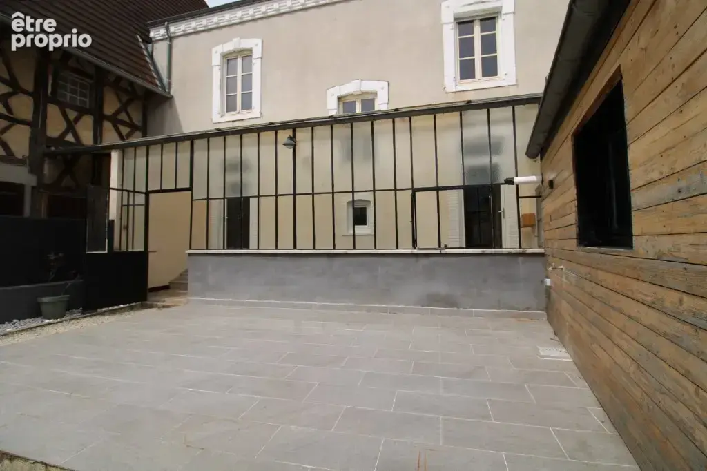 Maison de ville 165 m² – 4 chambres – dpe c – terrain clos + dépendance – proche commodités - photo 3