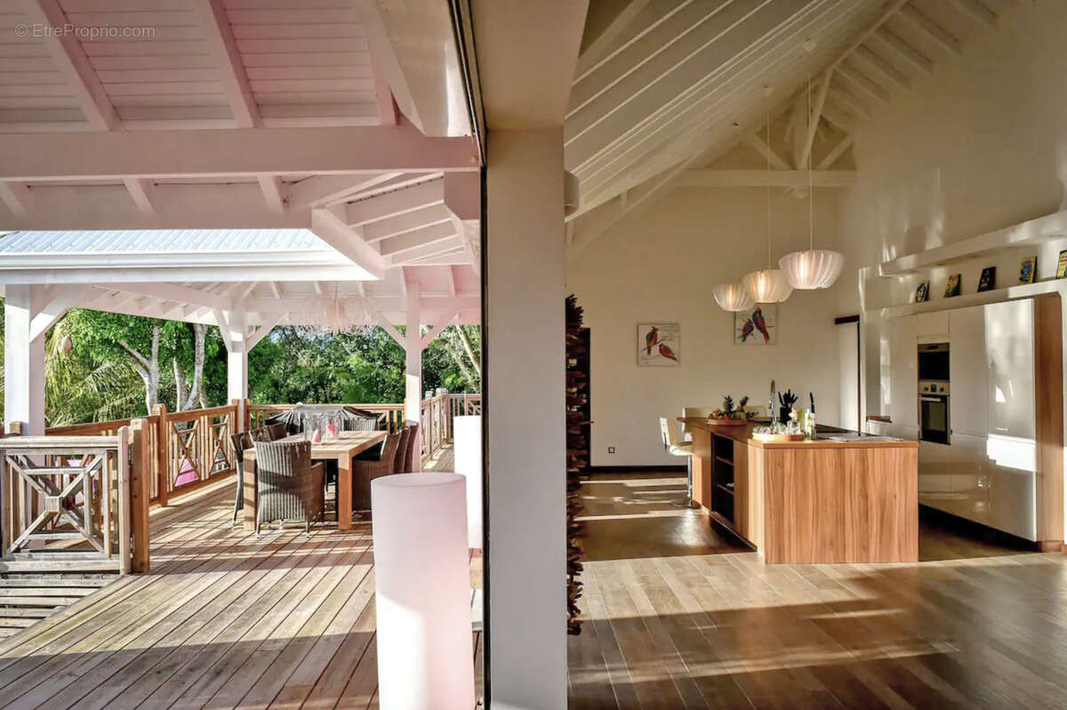 Maison à SAINT-FRANCOIS