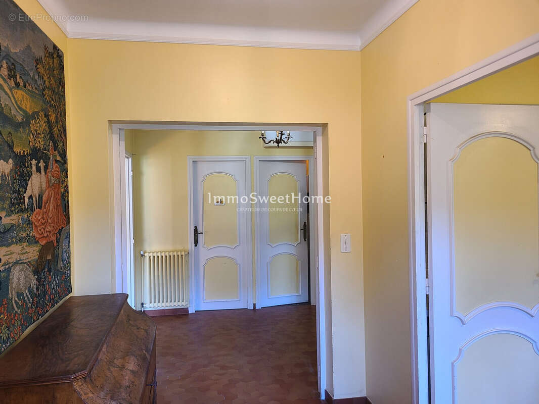 Maison à SAINT-FERREOL-TRENTE-PAS