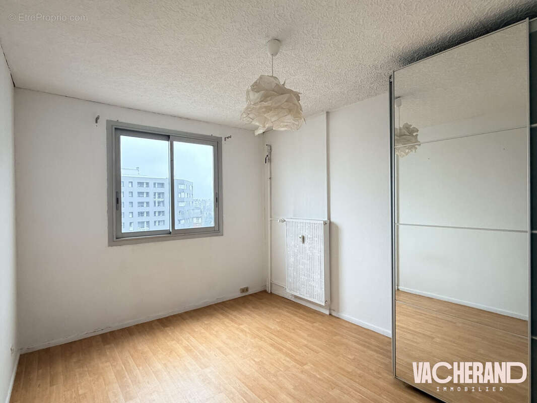 Appartement à LA MADELEINE