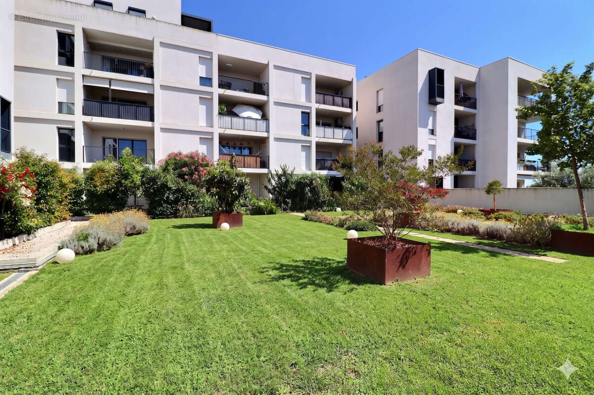 Appartement à MARSEILLE-12E