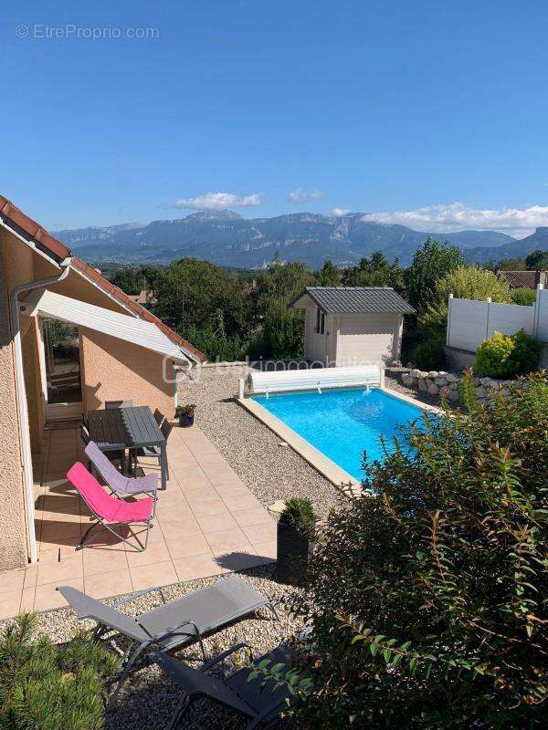 Maison à BEAUCROISSANT