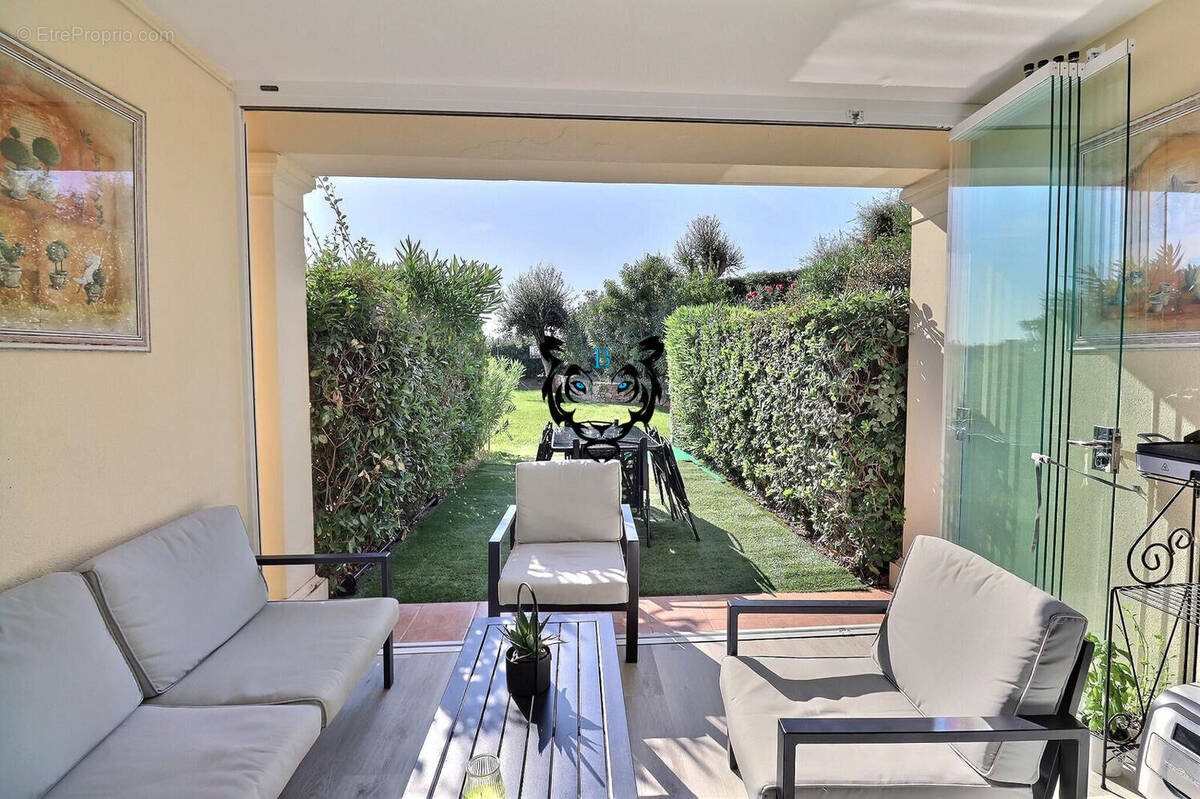 Appartement à LES ISSAMBRES