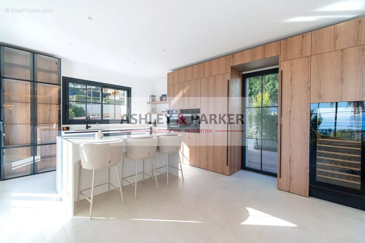 Maison à ROQUEBRUNE-CAP-MARTIN