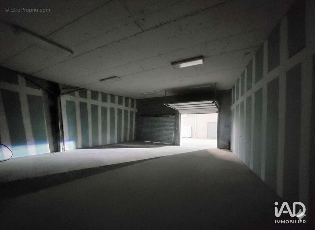 Photo 6 - Commerce à SAINT-GEOURS-DE-MAREMNE