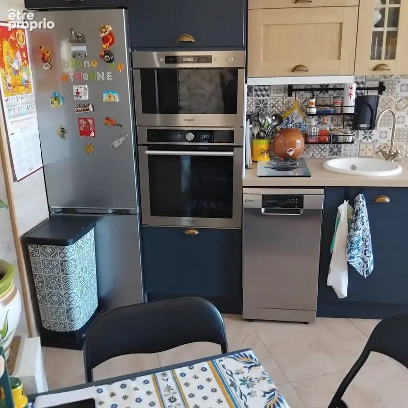Appartement avec petite vue mer, balcon et parking privatif - photo 5