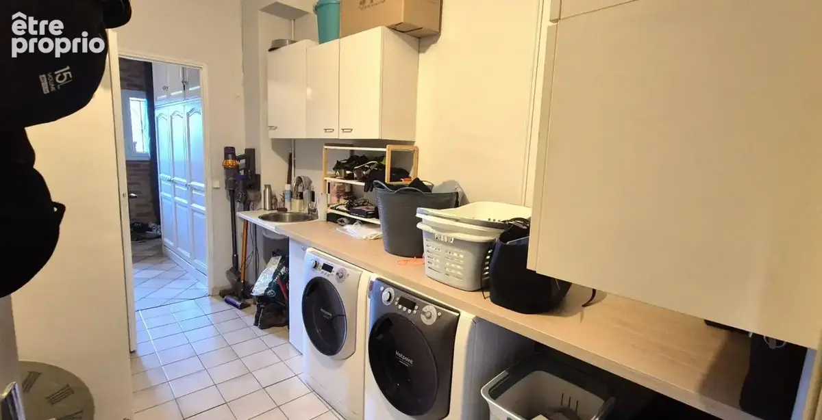 Belle Maison en Pierre ou de Caractère de 160 m² Entièrement Rénovée avec Cour de 140 m², Patio, Cave avec Chaufferie Gaz de 76  - photo 10