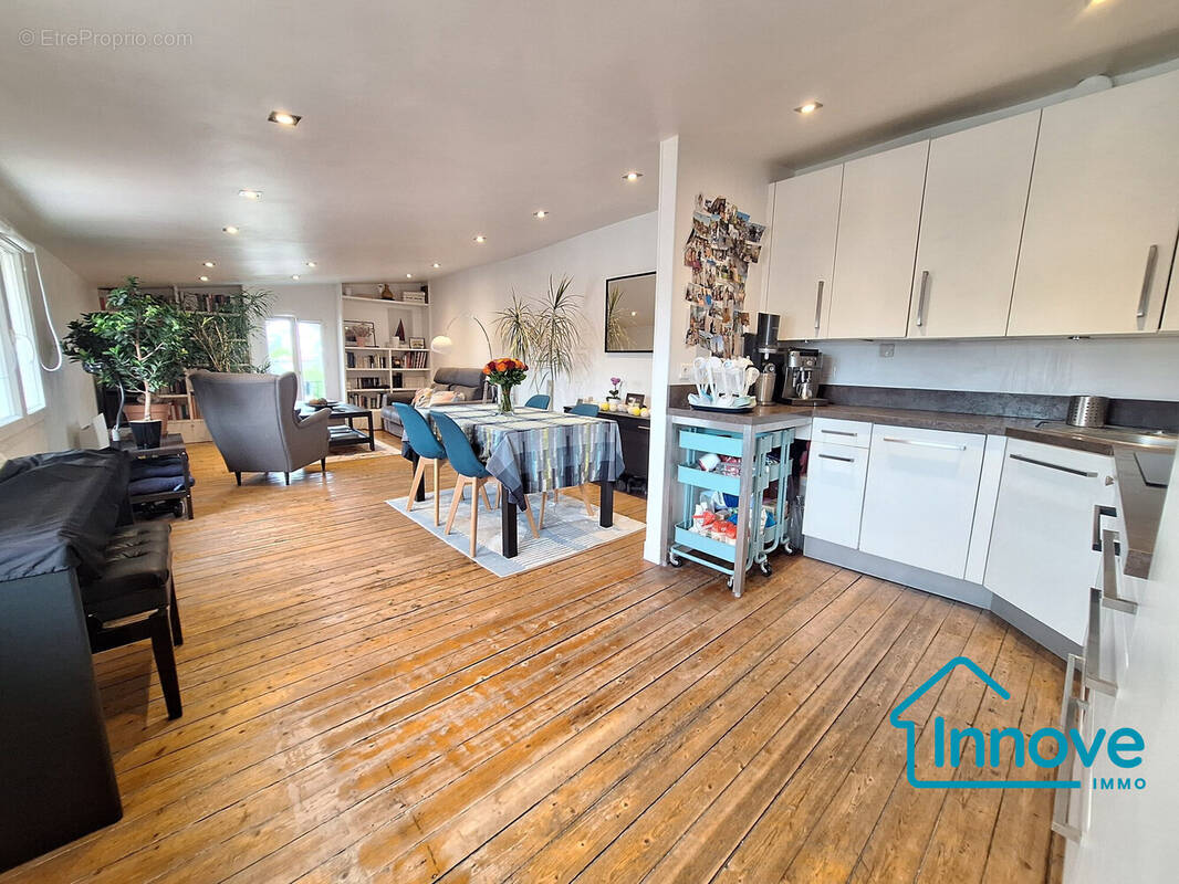 Appartement à ROCQUENCOURT