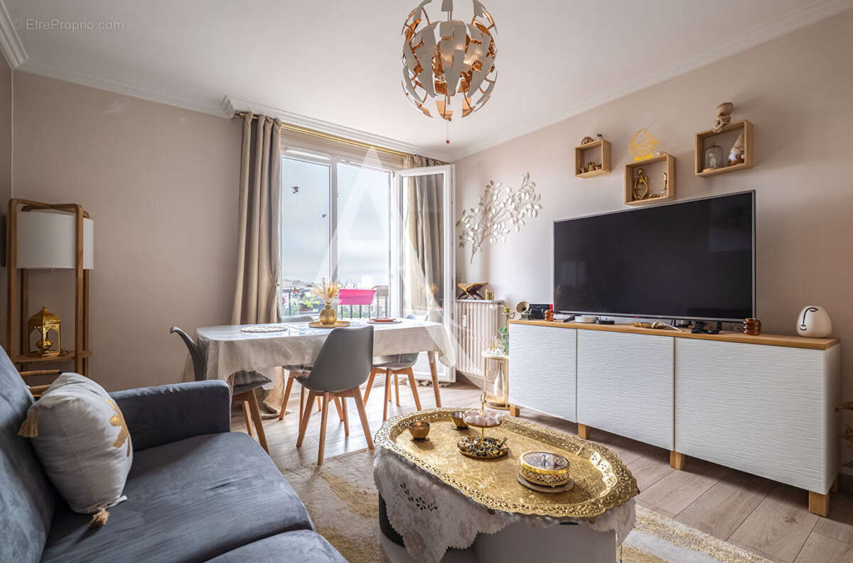 Appartement à CHATILLON