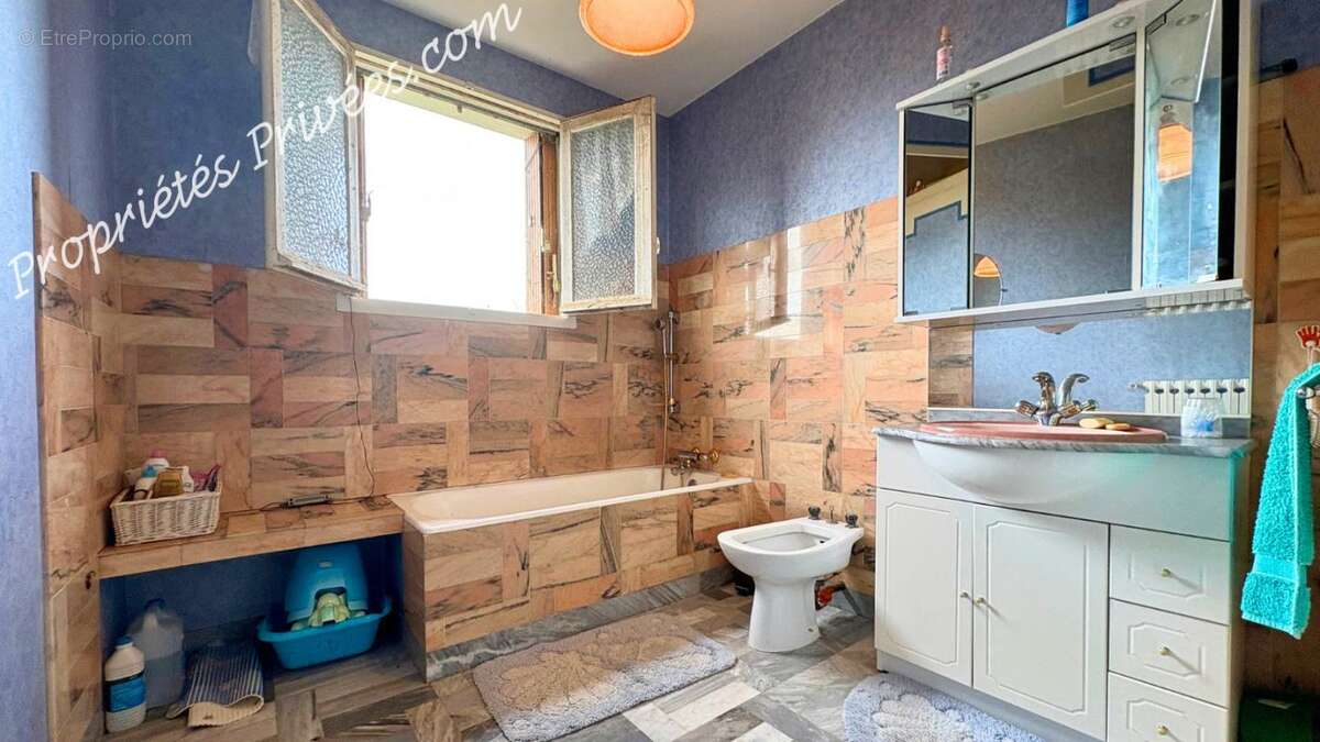 Maison à SAINT-DENIS-SUR-LOIRE