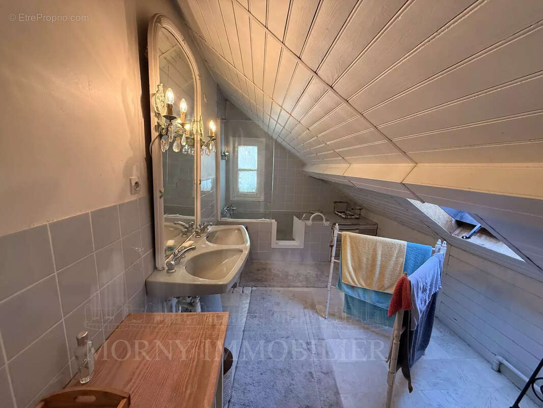 Maison à TOURGEVILLE