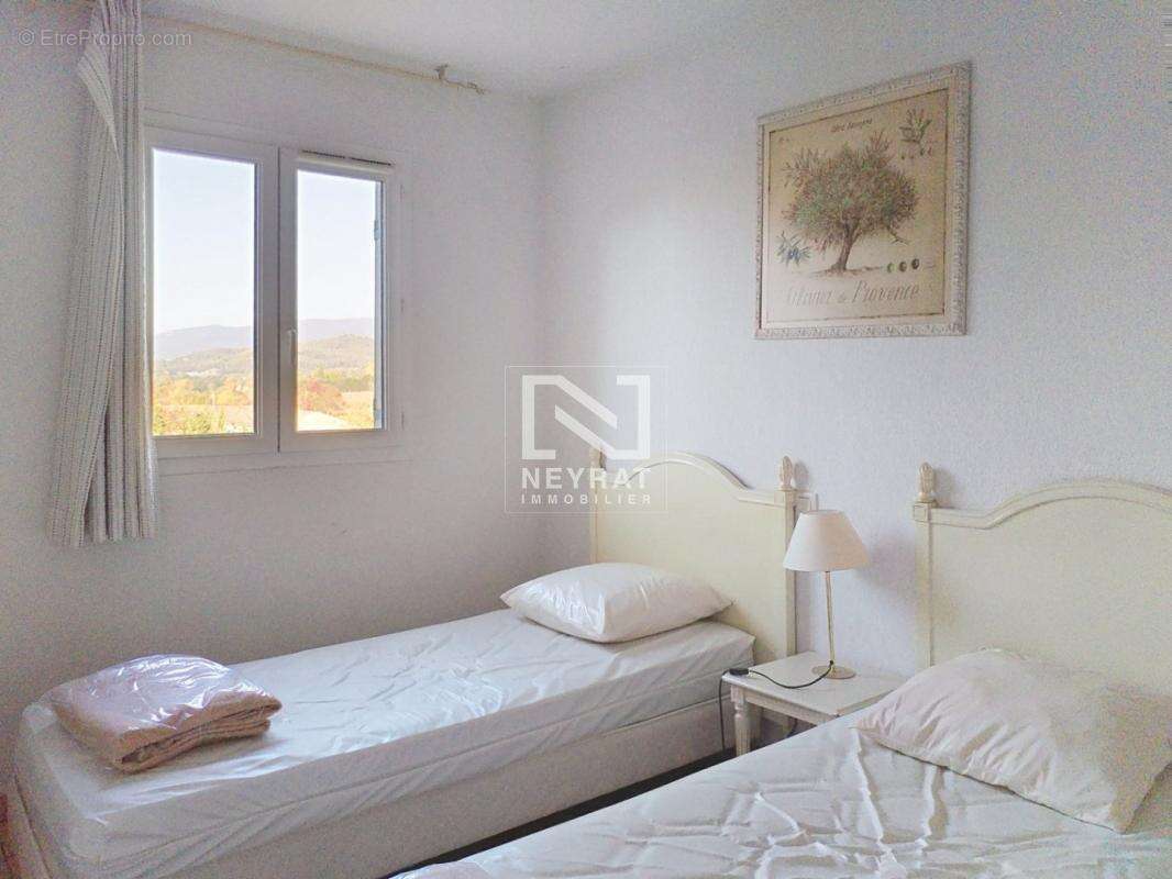 Appartement à MONTAUROUX