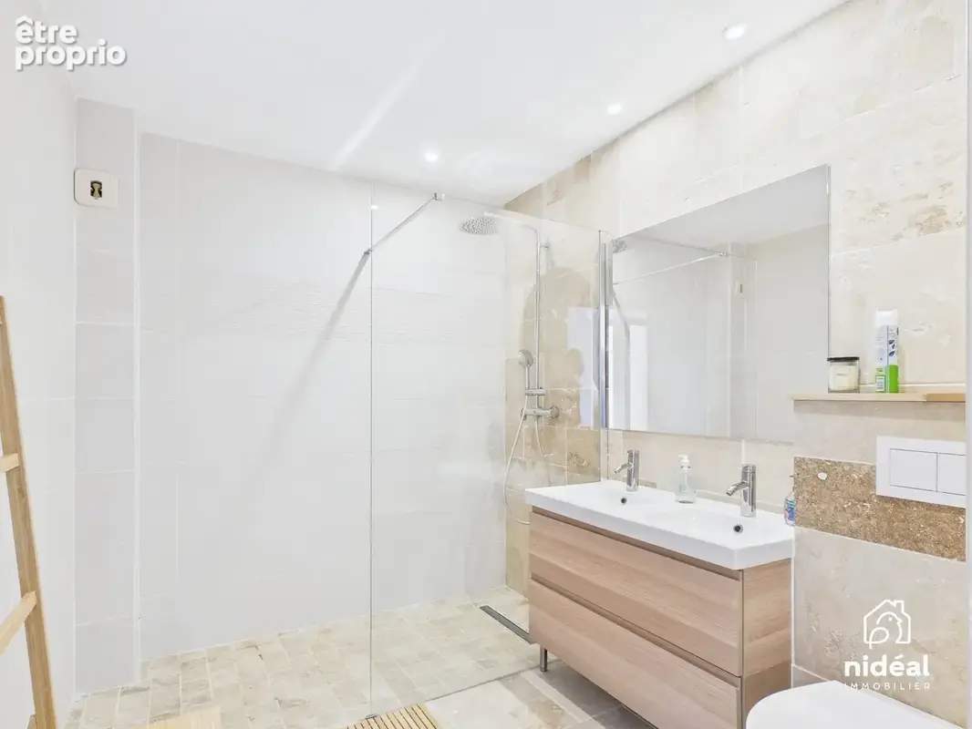 Maison 6 pièces 230 m² à vendre à Sommieres (30250) - photo 8
