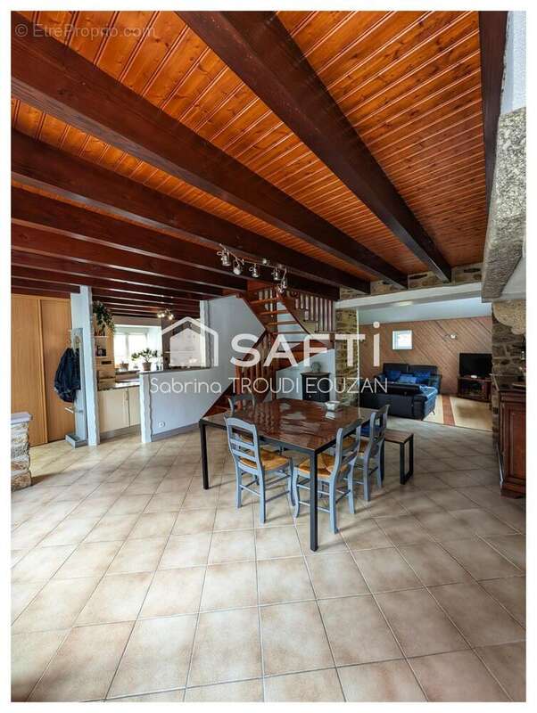 Photo 3 - Maison à SAINT-CARREUC