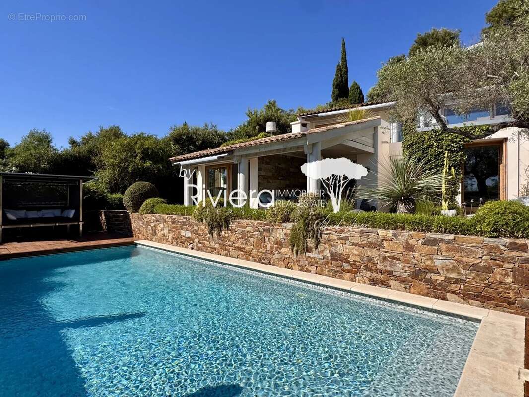 Villa d'exception avec vue mer panoramique, piscine et ascen - photo 6