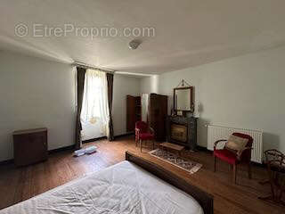 Maison à LIGNY-EN-BRIONNAIS