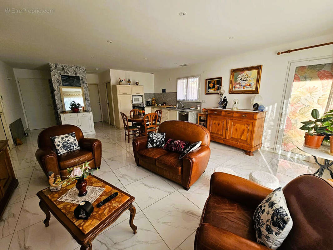 Maison à SALSES-LE-CHATEAU