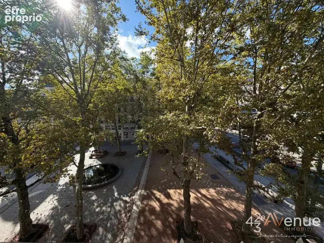 Appartement 4 pièces 72 m² à vendre à Saint-Etienne (42000) - photo 8