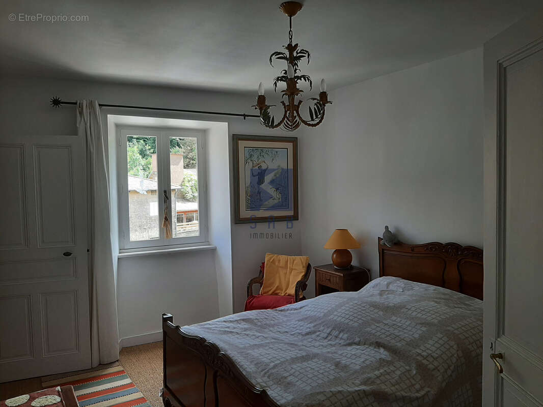 Maison à ALBON-D'ARDECHE