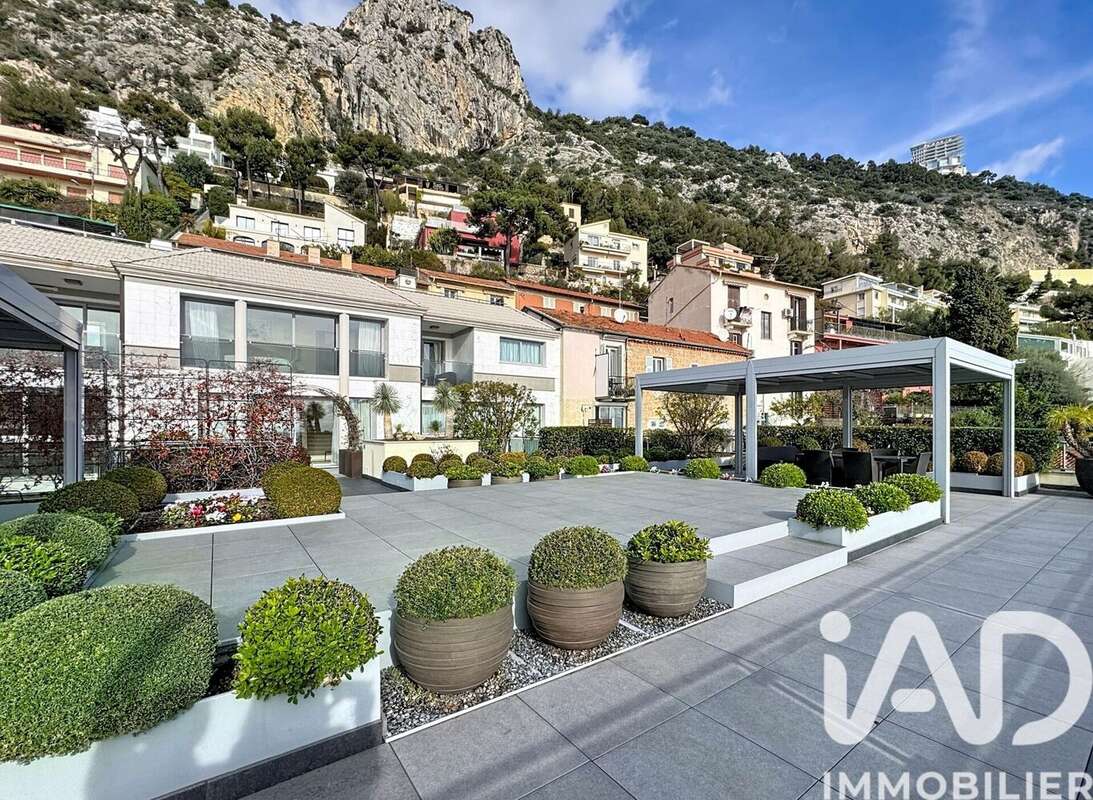 Photo 2 - Maison à ROQUEBRUNE-CAP-MARTIN