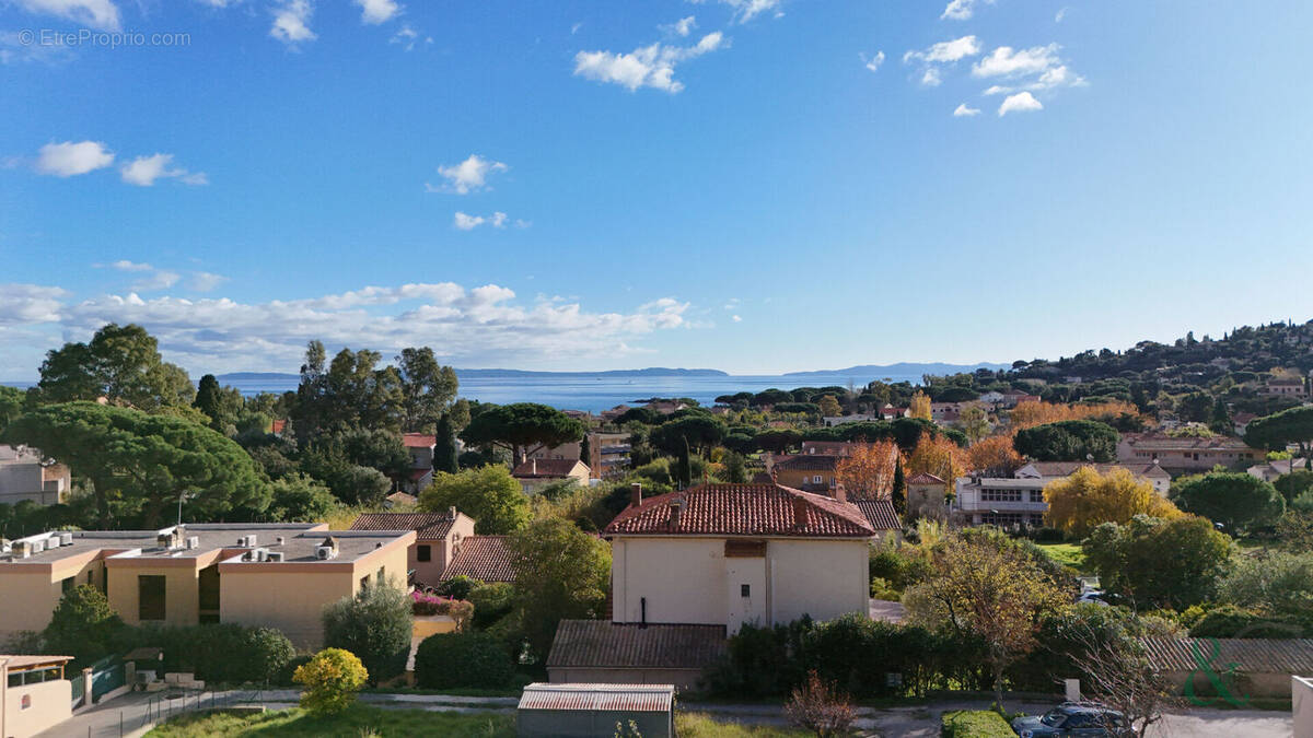 Appartement à LE LAVANDOU