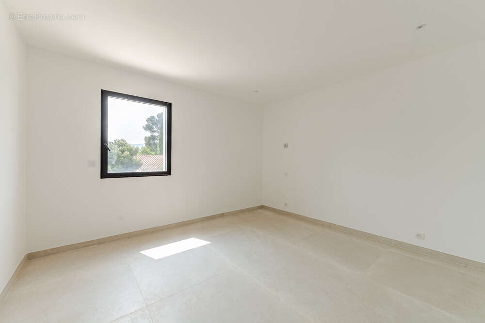 Maison à MARSEILLE-12E