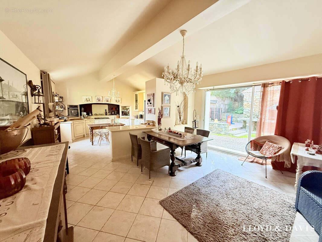 Maison à SAN-MARTINO-DI-LOTA