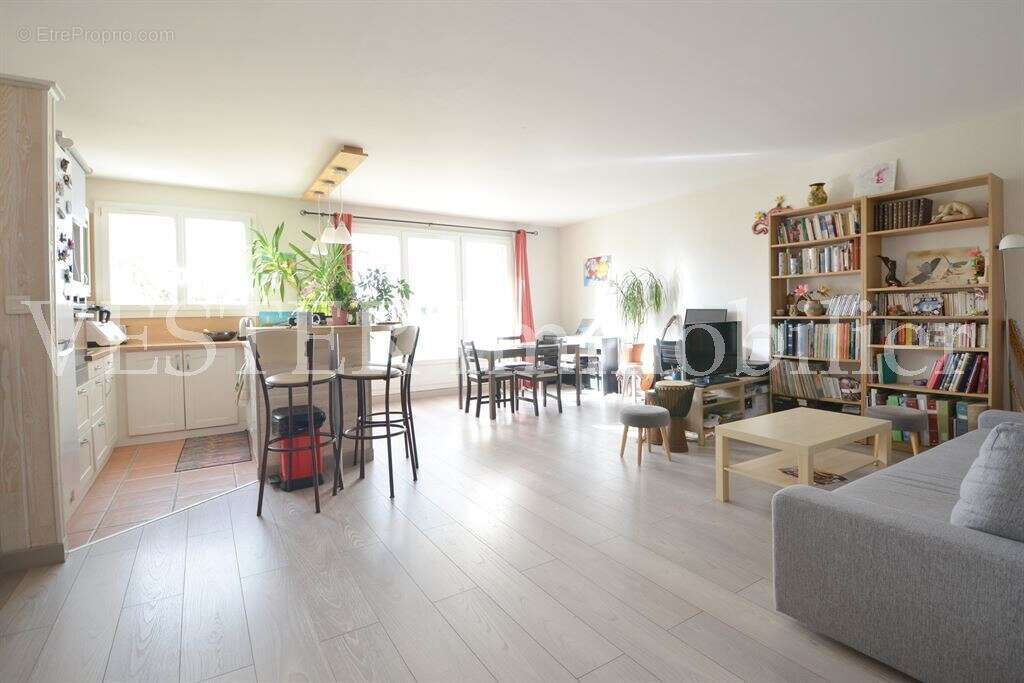 Appartement à CROISSY-SUR-SEINE