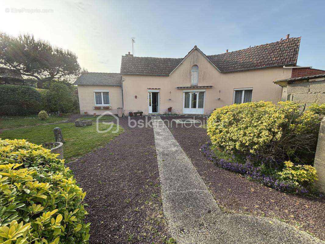 Maison à MORDELLES