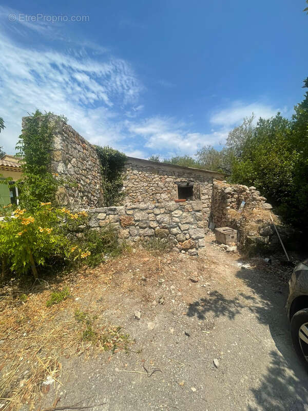 83300 draguignan / flayosc villa de plain pied f5 +piscine+cabanon - photo 6