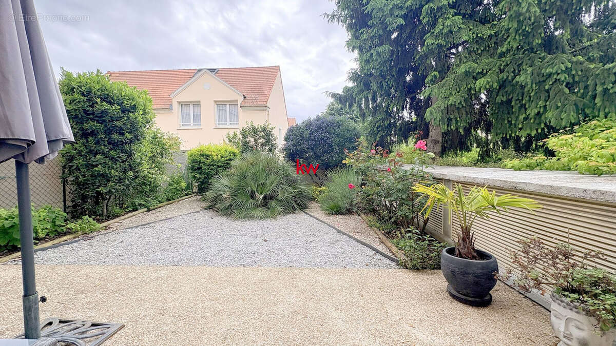 Appartement à SAINT-GRATIEN