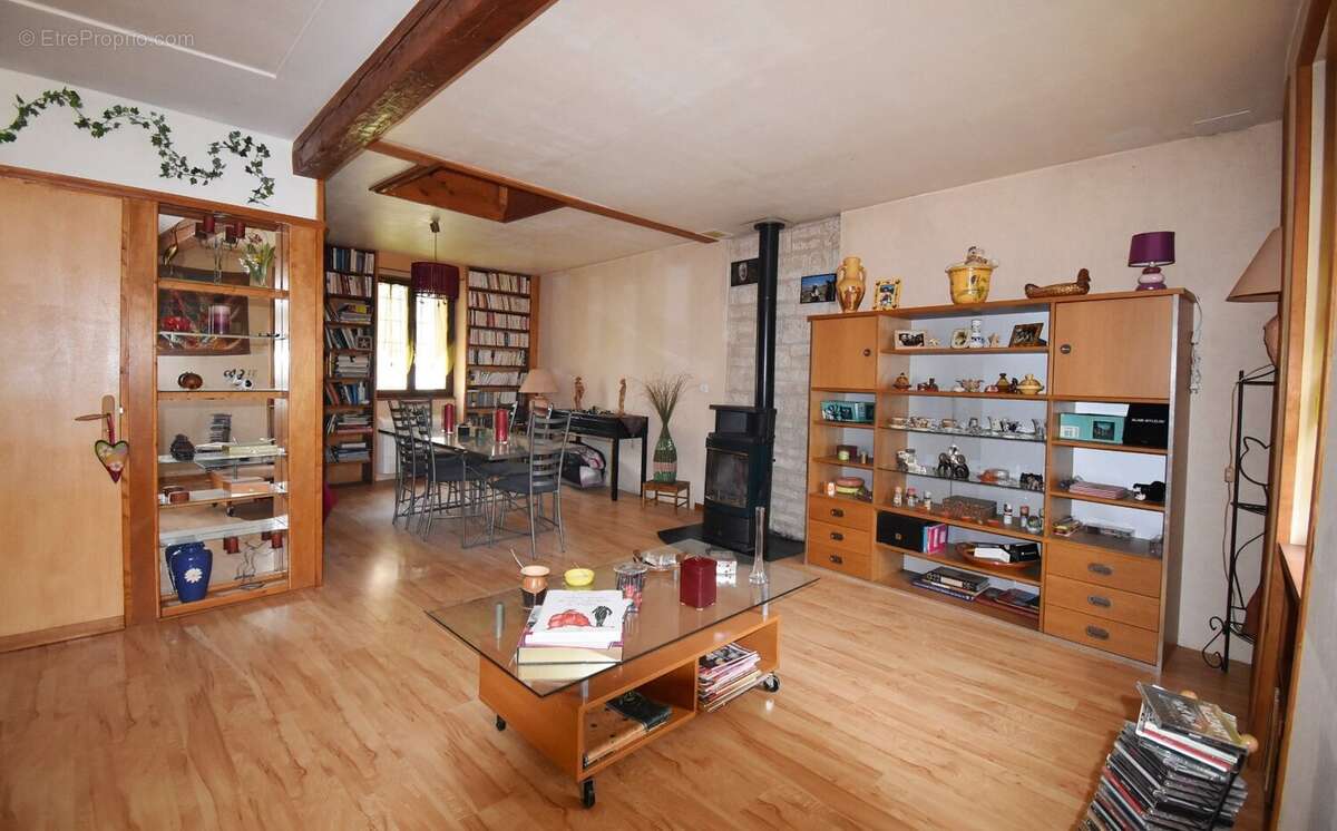 Maison à vendre à Cusset proche centre, avec petit terrain à 40 m. - photo 16