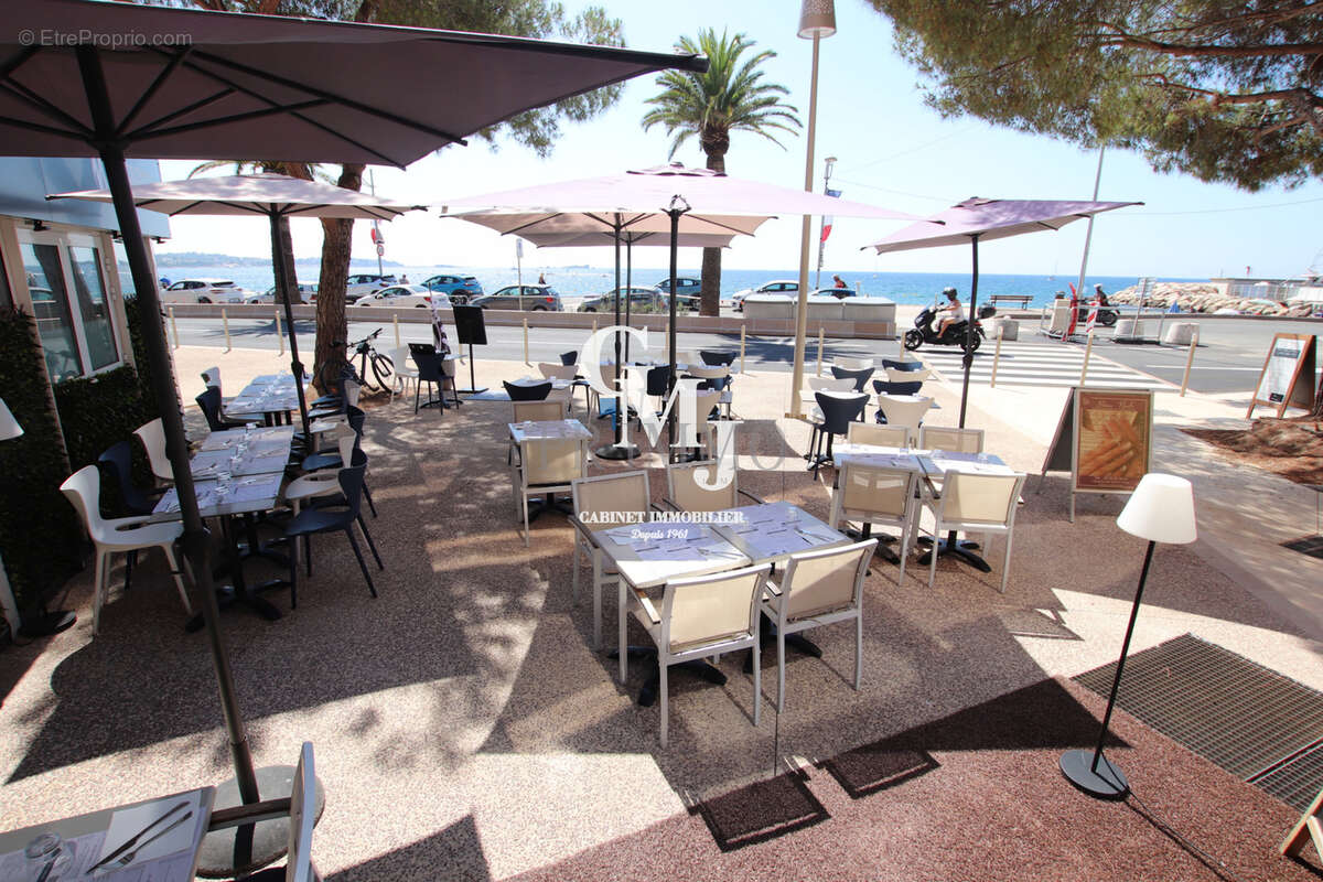 Commerce à FREJUS