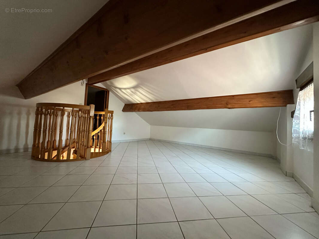 REIMS - Ensemble immobilier secteur AV. DE LAON / BLVD DES BELGES - photo 20
