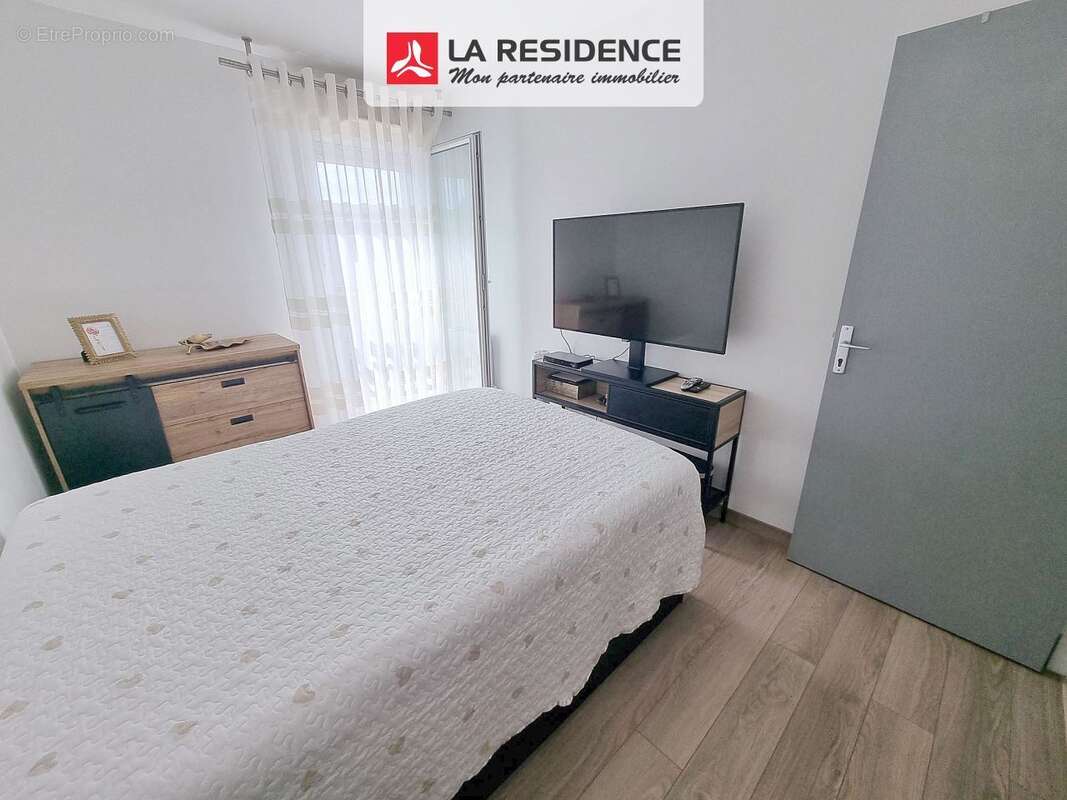 Appartement 54 m² à Stains  - photo 7