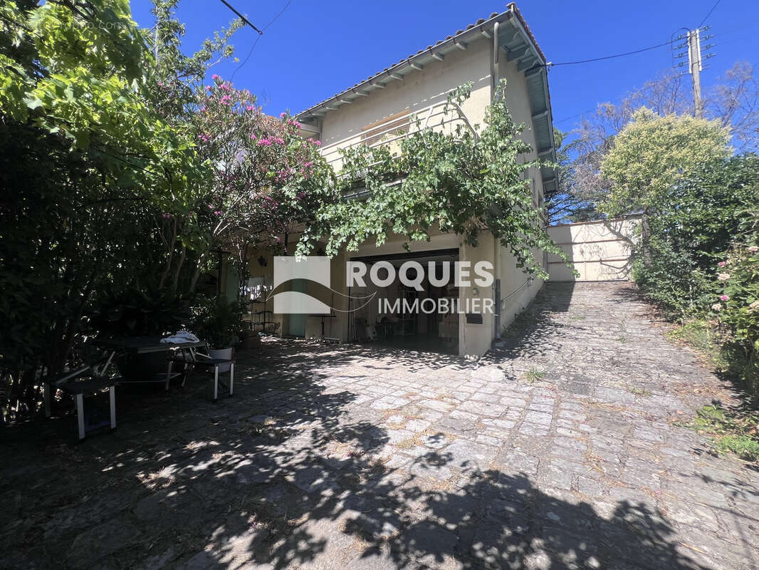 Maison T5 avec garage et jardin sur Millau - photo 10