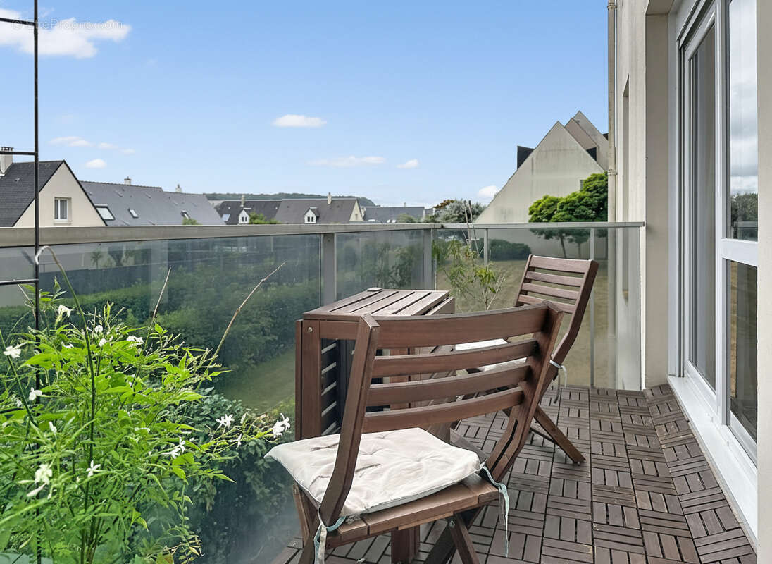 Appartement à TOURLAVILLE