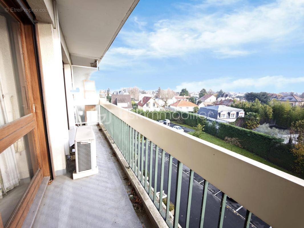 Appartement à SAINT-GRATIEN