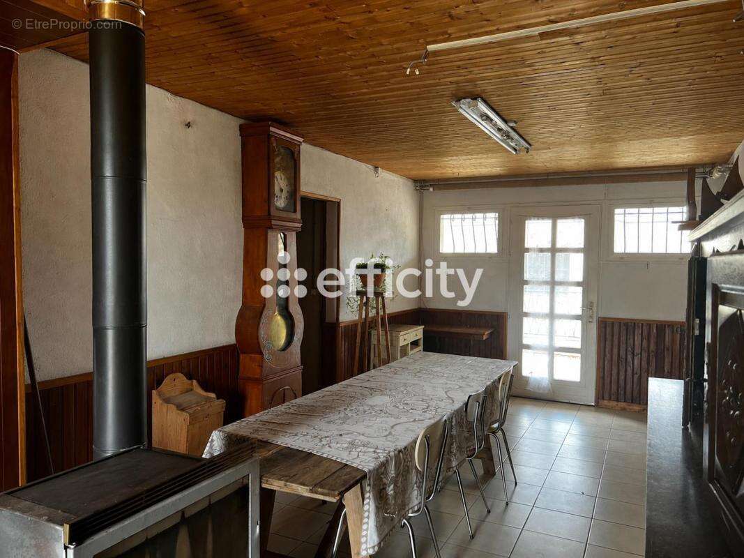 Maison 181 m² à Marcay  - photo 14