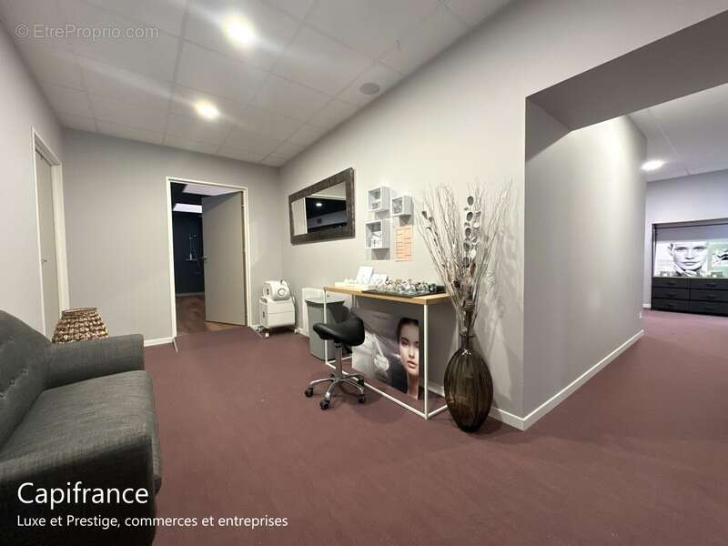 Commerce à BARNEVILLE-CARTERET