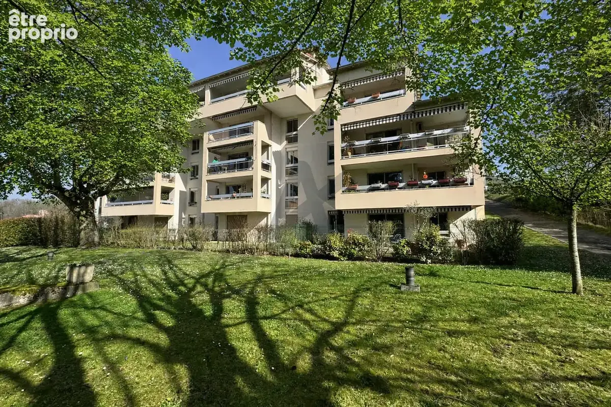 Appartement à TASSIN-LA-DEMI-LUNE
