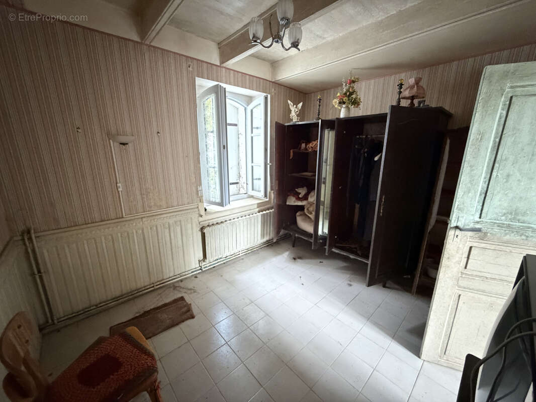 Maison à PLOUGUERNEAU