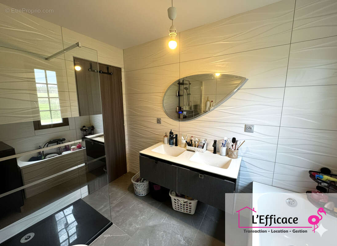 Maison à AMBIEVILLERS