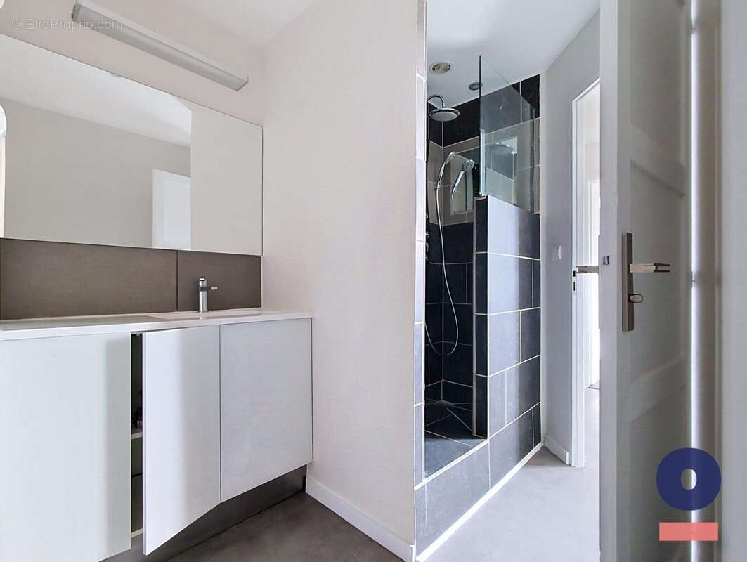 Appartement 65 m² à Lille  - photo 9