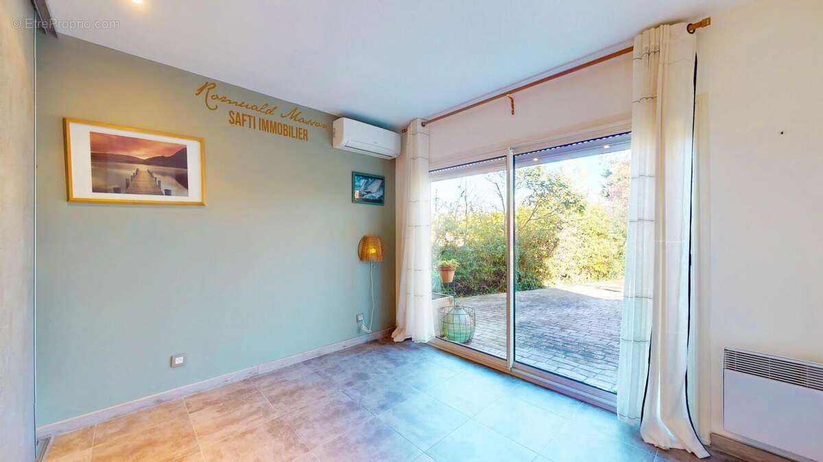 Photo 8 - Maison à FORCALQUEIRET