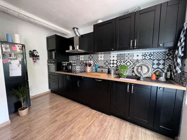 Maison de village t4 avec terrasse a vendre sur peyrolles en provence - photo 7