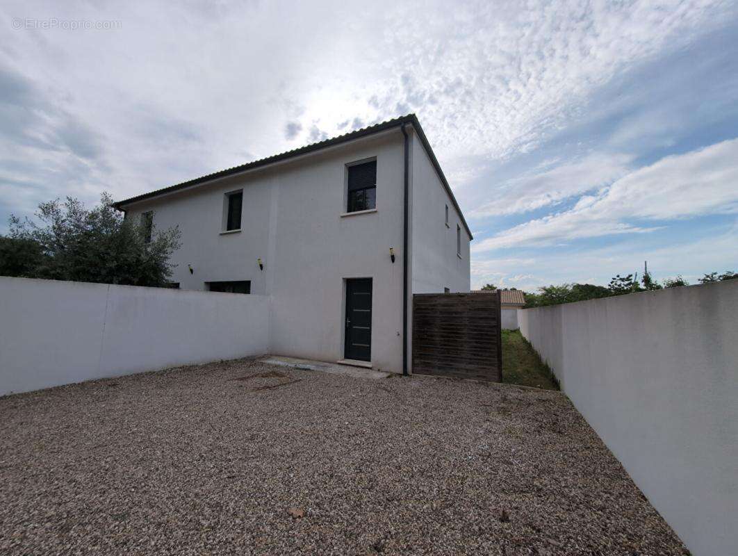 Maison à ARVEYRES
