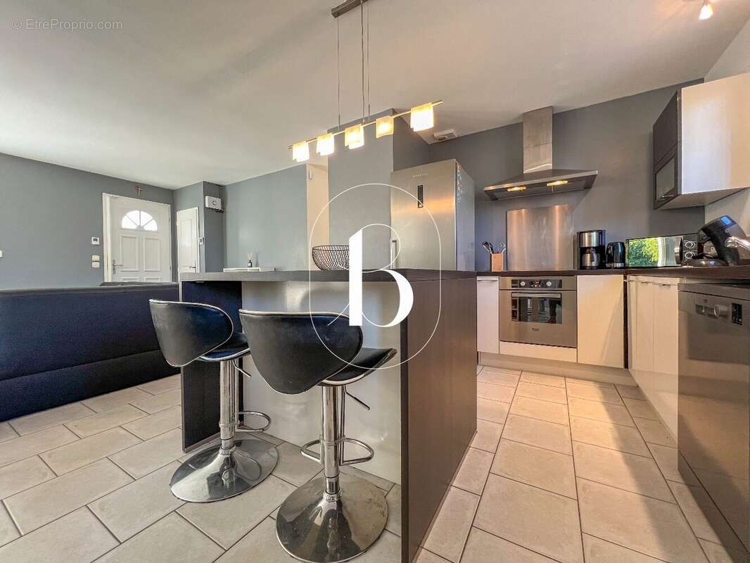 Maison à GOUDARGUES