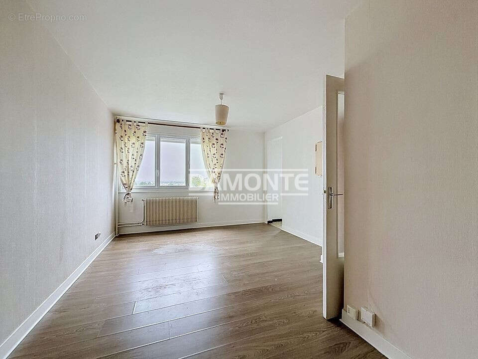 Studio 25m2 avec ascenseur et stationnement - photo 2