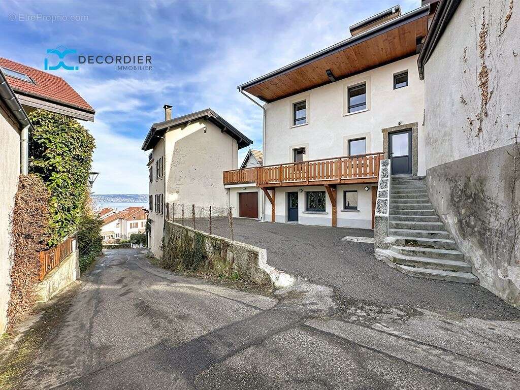 Maison à NEUVECELLE